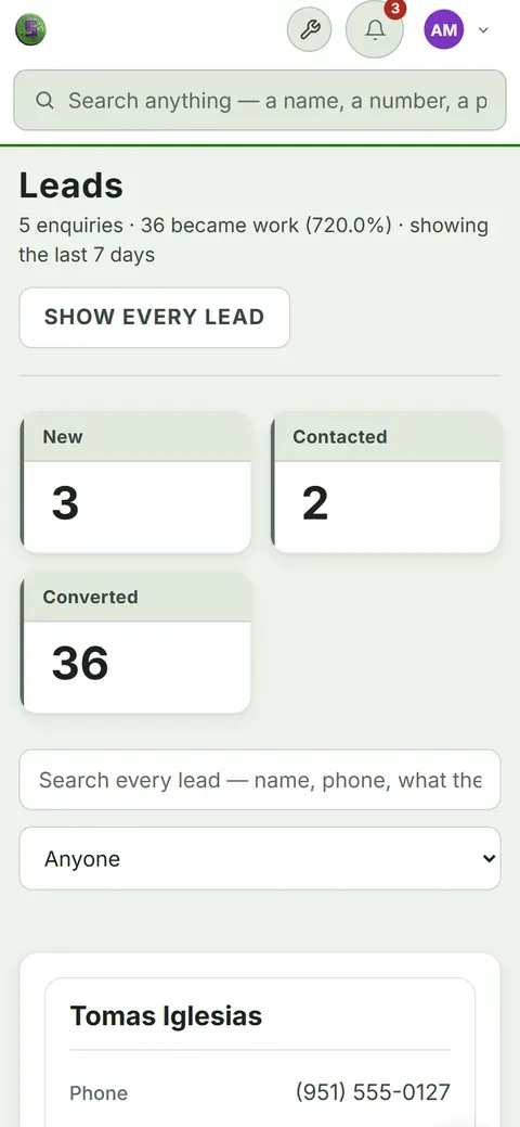 Phone screenshot of a Shop Desk Leads screen showing counts for New, Contacted and Converted leads and a lead card with a name and phone number